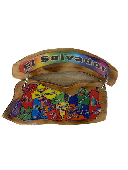 Llavero acrílico de fondo de madera mapa de El Salvador